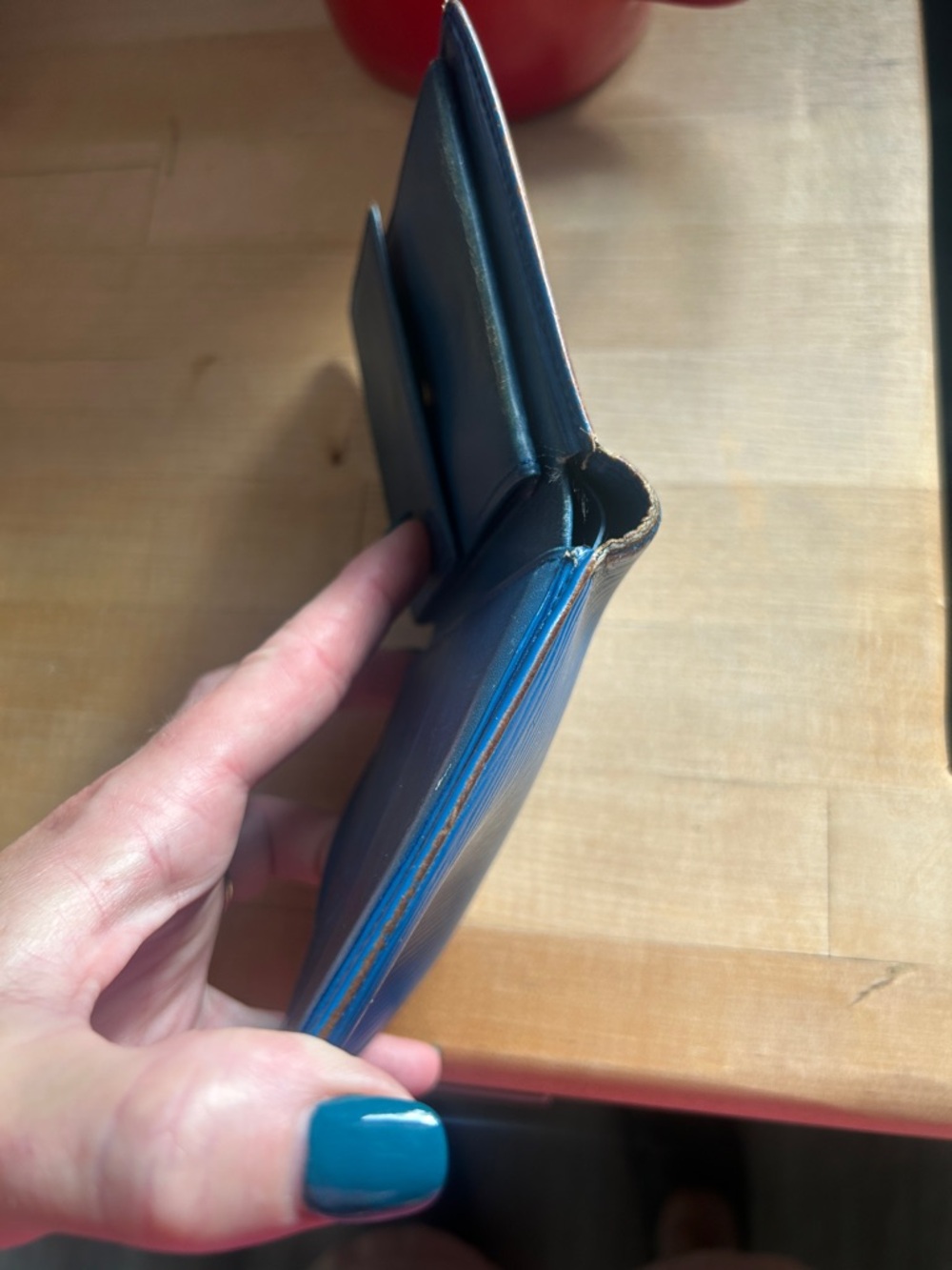 Louis Vuitton Blue Epi Leather Bifold Wallet with Embossed LV PROJECT ITEM - Picture 7 of 10